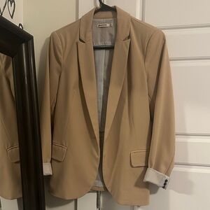 Stradivarius Tan Blazer